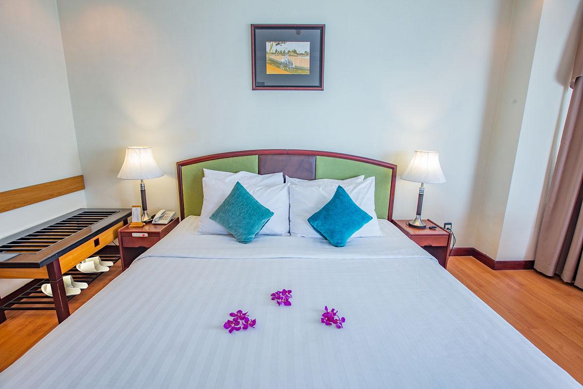Yasaka Saigon Nha Trang Hotel & Spa Extérieur photo
